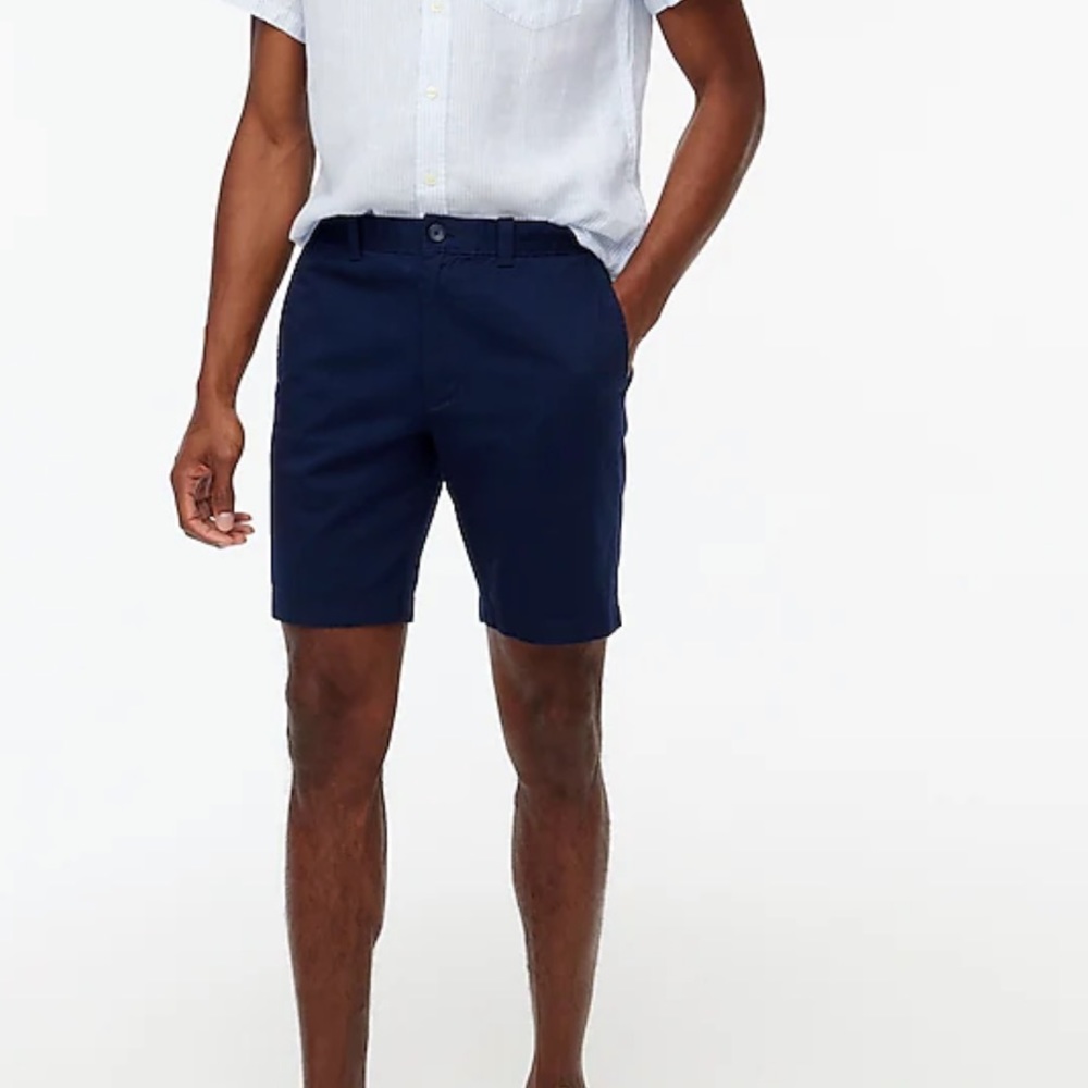 J.Crew Factory Men’s 9 Inch Chino shorts waist 33 Navy Blue Like New Condition